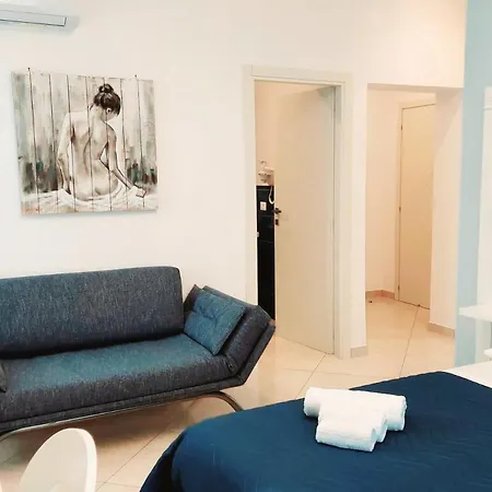 Oda ve Kahvaltı Olimpo Degli Dei 4*