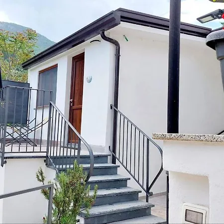 Olimpo Degli Dei Oda ve Kahvaltı Agerola