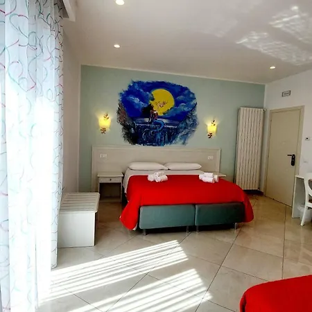 Oda ve Kahvaltı Olimpo Degli Dei 4*