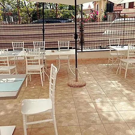 Olimpo Degli Dei Bed & Breakfast
